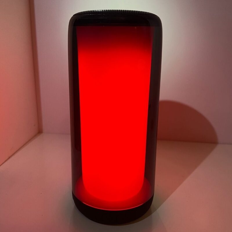 Hordozható Bluetooth hangszóró LED fényekkel